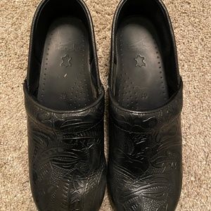 Dansko Clogs size 39